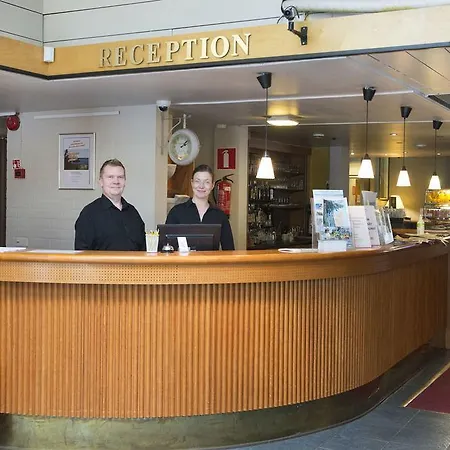 Hotel Ellivuori 3*