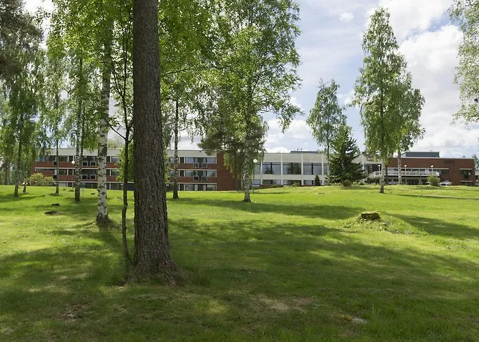 فندق Ellivuori ساستاملا