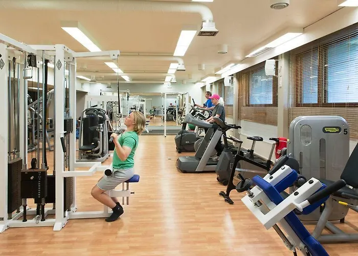 فندق Ellivuori 3*